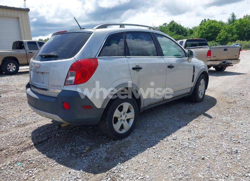Photo 4 of 2014 Chevrolet Captiva SPORT 2LS (VIN 3GNAL2EK1ES619408)
