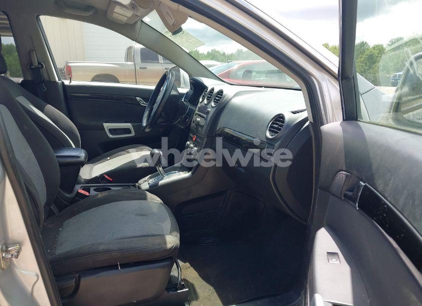 Photo 5 of 2014 Chevrolet Captiva SPORT 2LS (VIN 3GNAL2EK1ES619408)