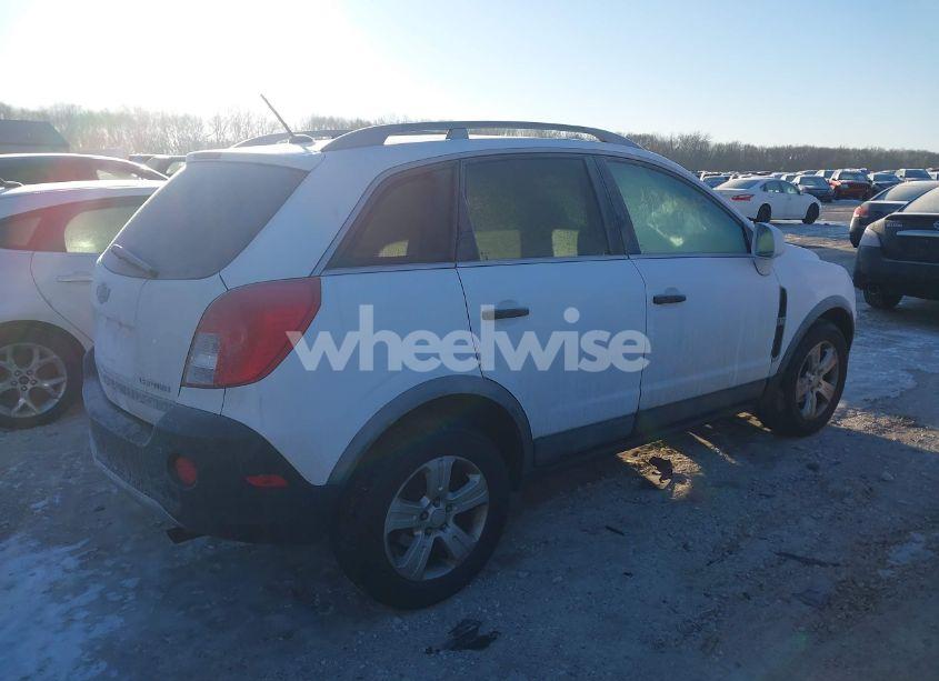 Photo 4 of 2014 Chevrolet Captiva SPORT 2LS (VIN 3GNAL2EK2ES508690)