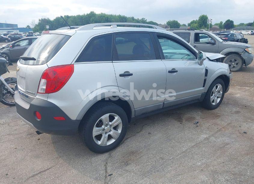 Photo 4 of 2014 Chevrolet Captiva SPORT 2LS (VIN 3GNAL2EK2ES640526)