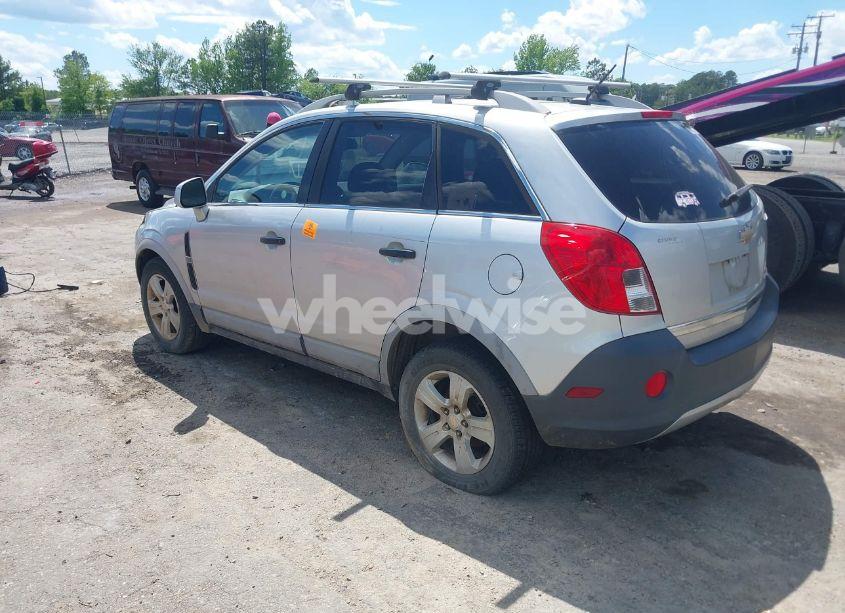 Photo 3 of 2014 Chevrolet Captiva SPORT 2LS (VIN 3GNAL2EK2ES652899)