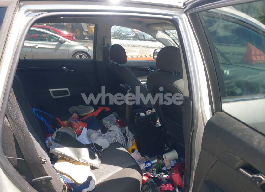 Photo 8 of 2014 Chevrolet Captiva SPORT 2LS (VIN 3GNAL2EK2ES652899)