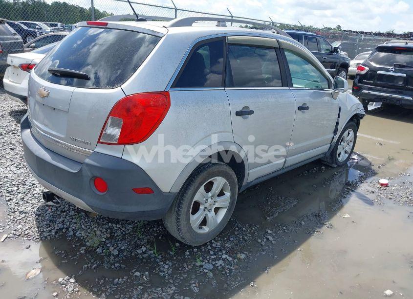Photo 4 of 2014 Chevrolet Captiva SPORT 2LS (VIN 3GNAL2EK3ES642821)
