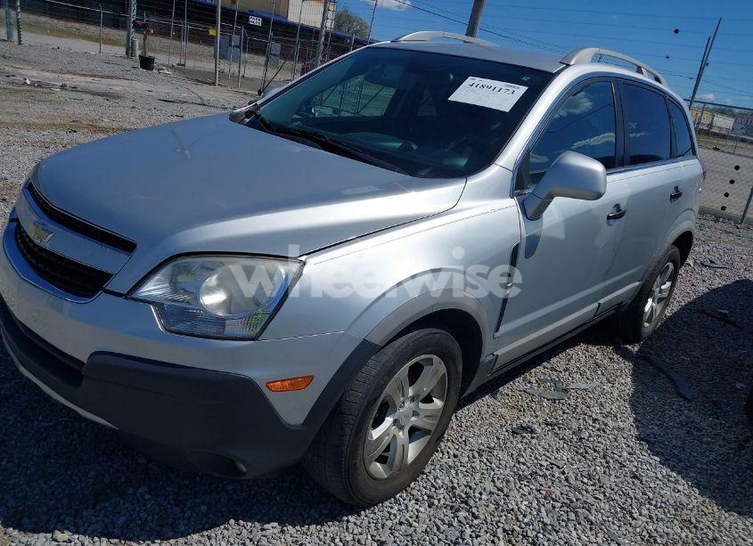 Photo 2 of 2014 Chevrolet Captiva SPORT 2LS (VIN 3GNAL2EK5ES620965)