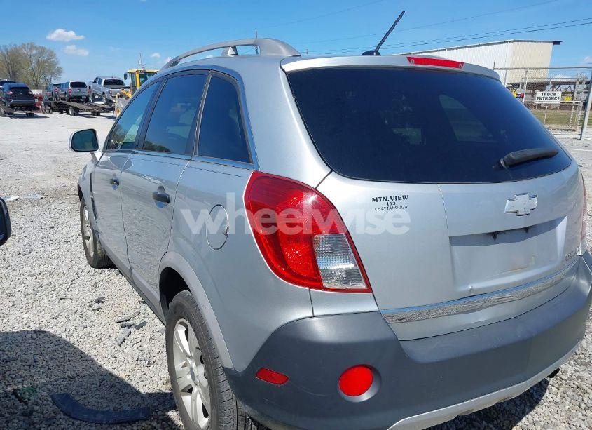 Photo 3 of 2014 Chevrolet Captiva SPORT 2LS (VIN 3GNAL2EK5ES620965)