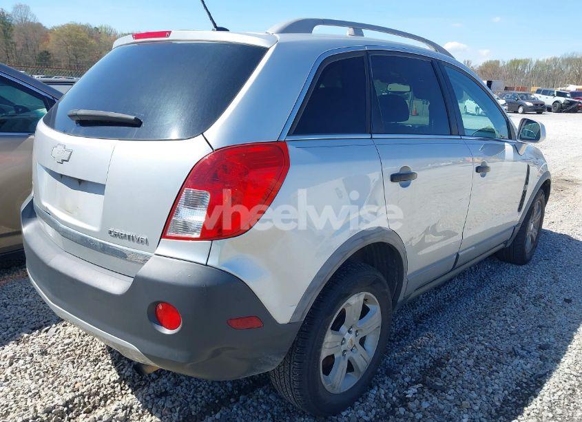 Photo 4 of 2014 Chevrolet Captiva SPORT 2LS (VIN 3GNAL2EK5ES620965)