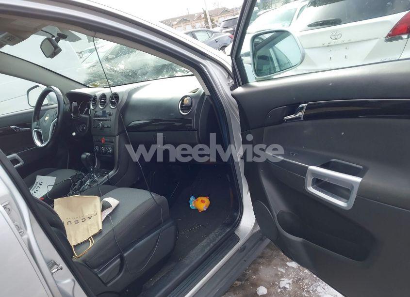 Photo 5 of 2014 Chevrolet Captiva SPORT 2LS (VIN 3GNAL2EK5ES676761)