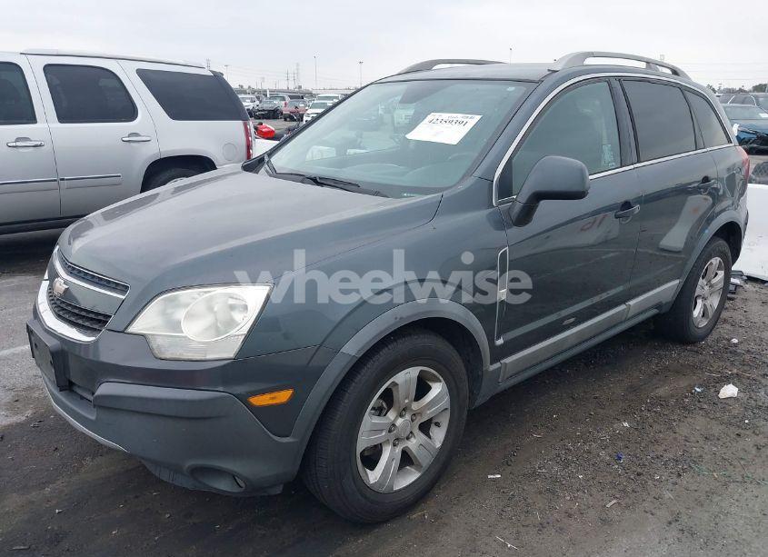 Photo 2 of 2013 Chevrolet Captiva SPORT 2LS (VIN 3GNAL2EK6DS573346)