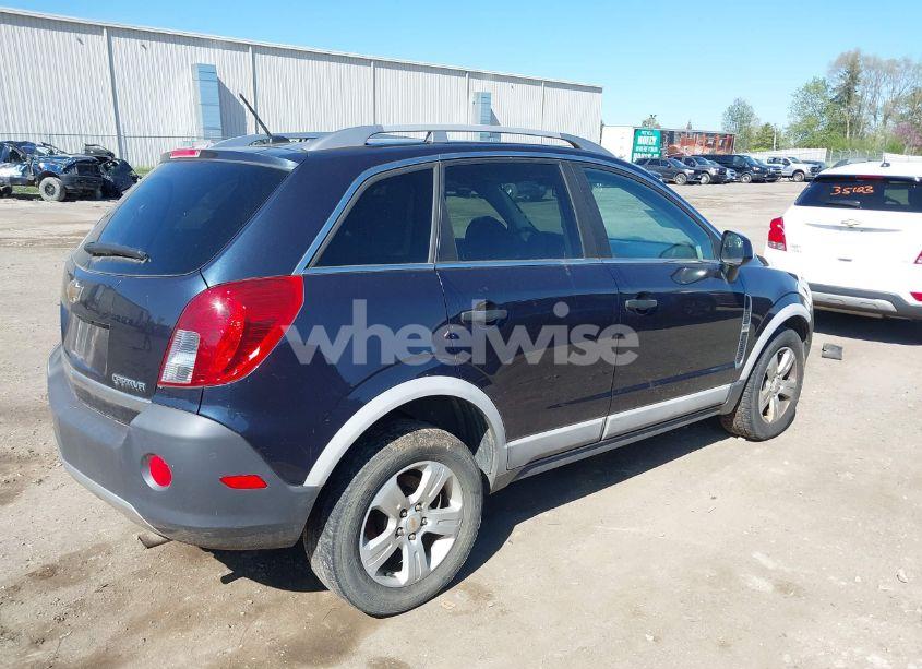 Photo 4 of 2014 Chevrolet Captiva SPORT 2LS (VIN 3GNAL2EK7ES565631)