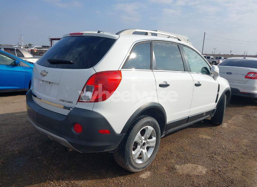 Photo 4 of 2014 Chevrolet Captiva SPORT 2LS (VIN 3GNAL2EK8ES622564)