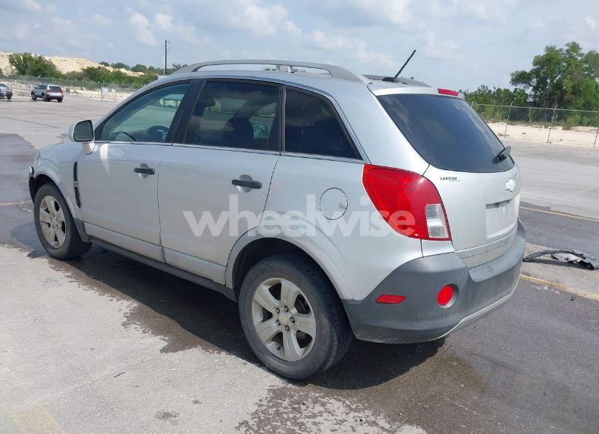 Photo 3 of 2014 Chevrolet Captiva SPORT 2LS (VIN 3GNAL2EK9ES628521)