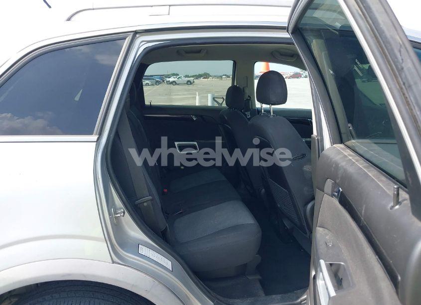 Photo 8 of 2014 Chevrolet Captiva SPORT 2LS (VIN 3GNAL2EK9ES628521)