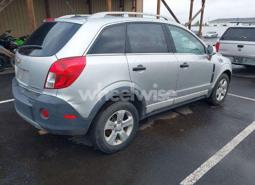 Photo 4 of 2014 Chevrolet Captiva SPORT 2LS (VIN 3GNAL2EKXES651354)