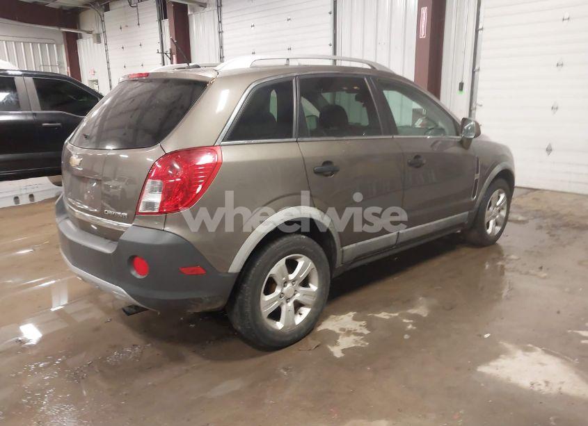 Photo 4 of 2015 Chevrolet Captiva SPORT 2LS (VIN 3GNAL2EKXFS508051)