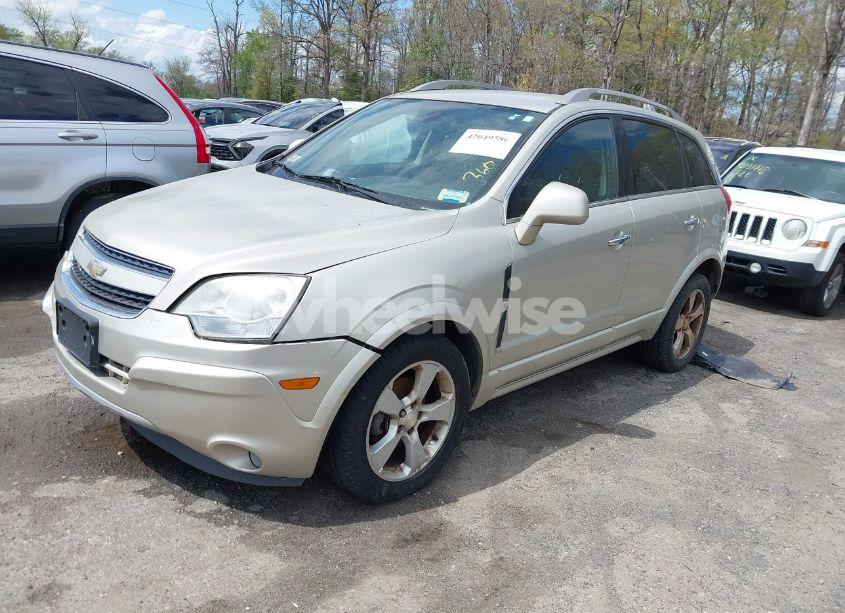 Photo 2 of 2014 Chevrolet Captiva SPORT LT (VIN 3GNAL3EK1ES560043)