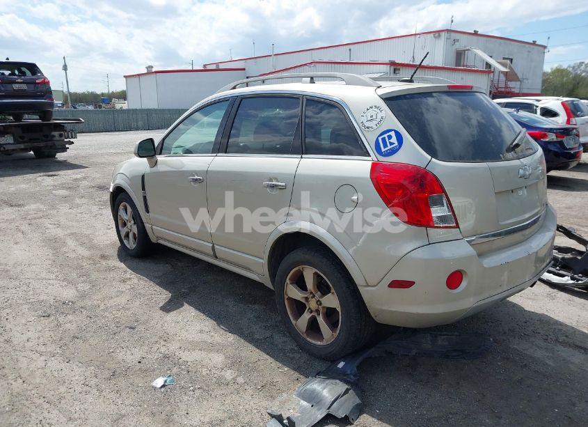 Photo 3 of 2014 Chevrolet Captiva SPORT LT (VIN 3GNAL3EK1ES560043)