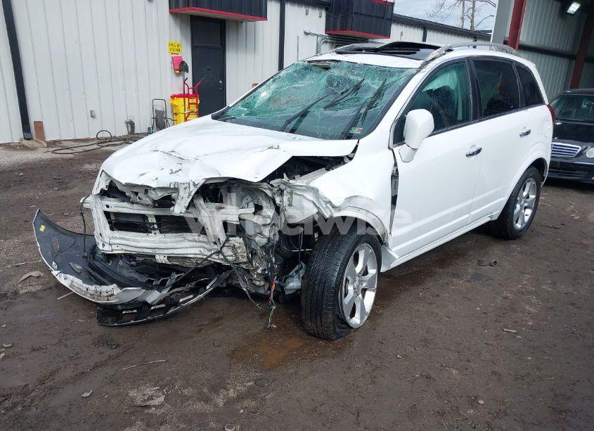 Photo 2 of 2014 Chevrolet Captiva SPORT LT (VIN 3GNAL3EK1ES655895)