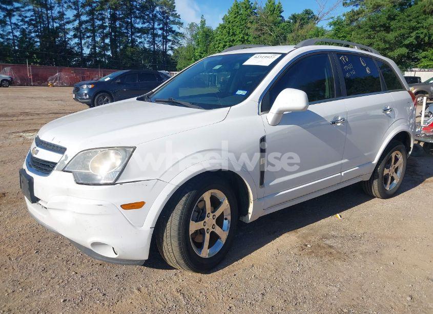 Photo 2 of 2013 Chevrolet Captiva SPORT LT (VIN 3GNAL3EK2DS551351)