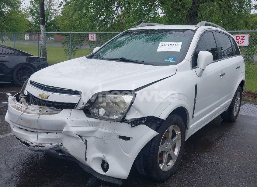 Photo 2 of 2014 Chevrolet Captiva SPORT LT (VIN 3GNAL3EK3ES565521)