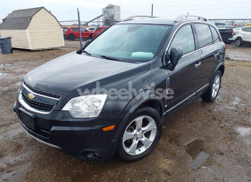 Photo 2 of 2014 Chevrolet Captiva SPORT LT (VIN 3GNAL3EK5ES611317)
