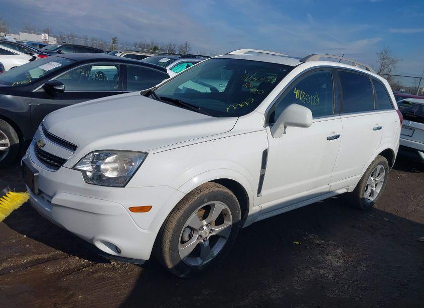 Photo 2 of 2014 Chevrolet Captiva SPORT LT (VIN 3GNAL3EK5ES632328)