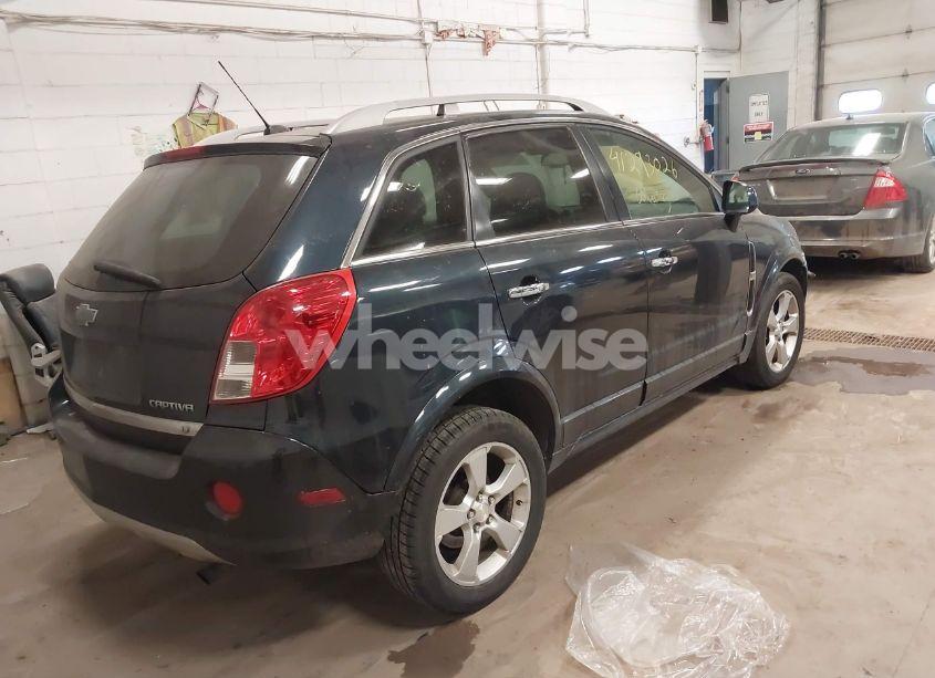 Photo 4 of 2014 Chevrolet Captiva SPORT LT (VIN 3GNAL3EK6ES613304)