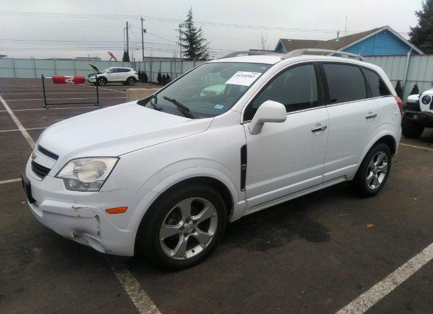 Photo 2 of 2014 Chevrolet Captiva SPORT LT (VIN 3GNAL3EK9ES607576)