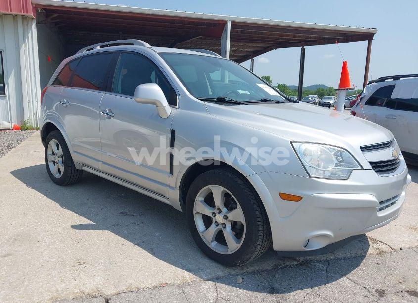 2014 Chevrolet Captiva SPORT LT (VIN 3GNAL3EKXES643017) main photo