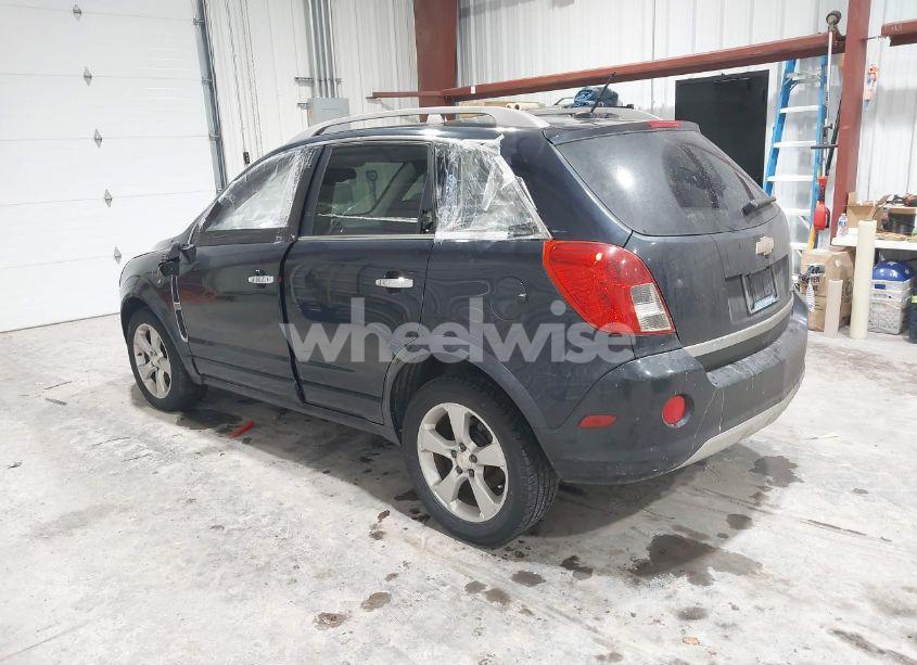 Photo 3 of 2015 Chevrolet Captiva SPORT LT (VIN 3GNAL3EKXFS506614)