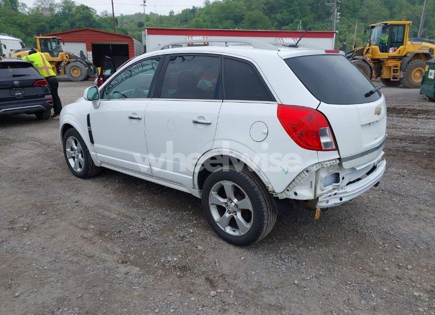 Photo 3 of 2014 Chevrolet Captiva SPORT LTZ (VIN 3GNAL4EK0ES631979)