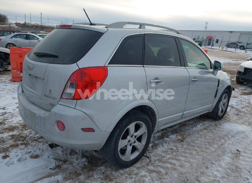 Photo 4 of 2014 Chevrolet Captiva SPORT LTZ (VIN 3GNAL4EK1ES524911)