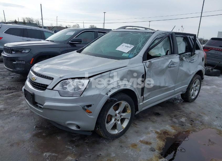 Photo 2 of 2014 Chevrolet Captiva SPORT LTZ (VIN 3GNAL4EK1ES579939)