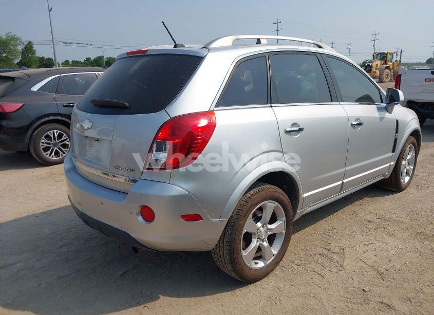Photo 4 of 2014 Chevrolet Captiva SPORT LTZ (VIN 3GNAL4EK2ES525176)
