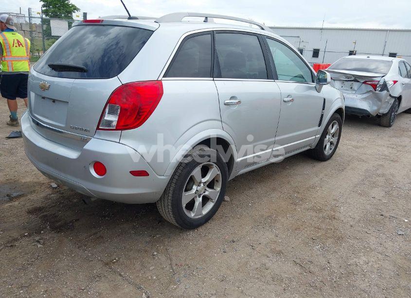 Photo 4 of 2014 Chevrolet Captiva SPORT LTZ (VIN 3GNAL4EK2ES646094)