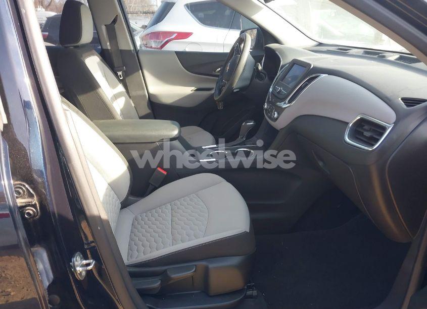 Photo 5 of 2021 Chevrolet Equinox AWD 1FL (VIN 3GNAX5EV4MS141385)