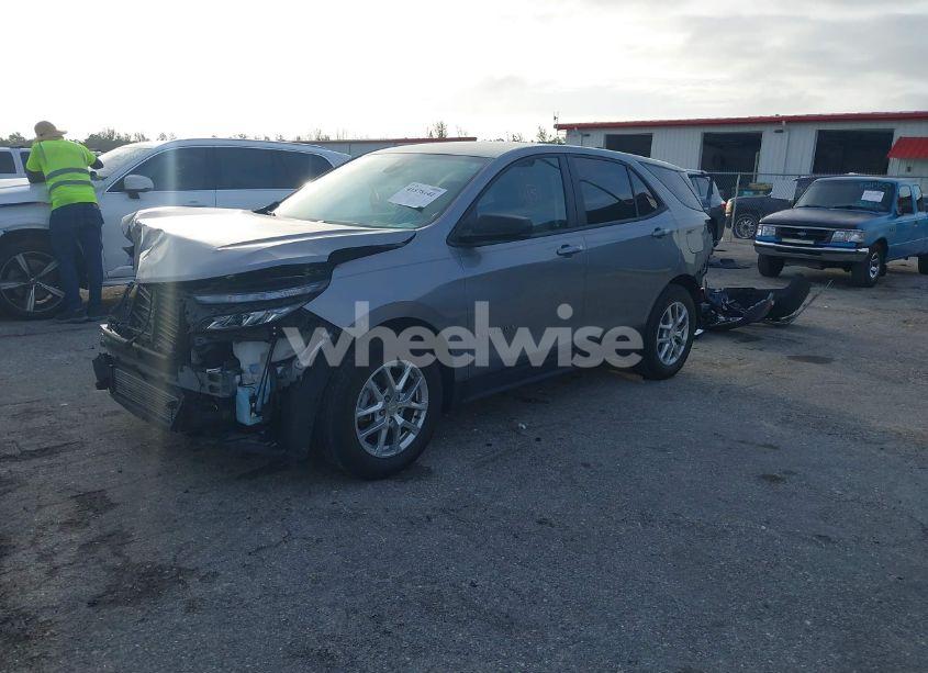 Photo 2 of 2023 Chevrolet Equinox FWD 1FL (VIN 3GNAXFEG3PL248868)