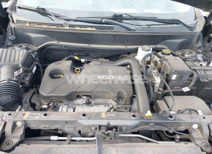 Photo 10 of 2020 Chevrolet Equinox FWD 1FL (VIN 3GNAXFEV0LS635134)