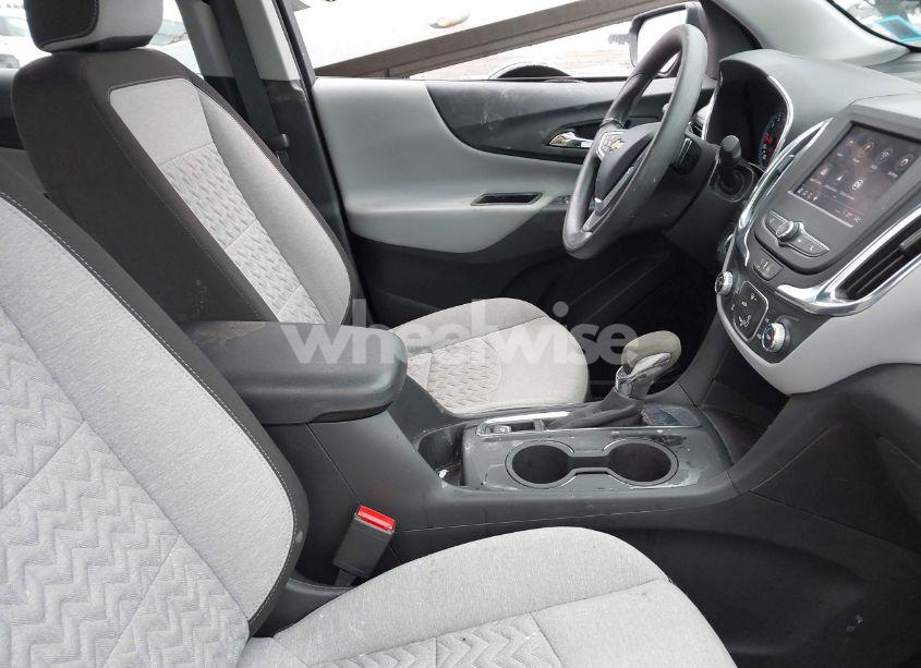 Photo 5 of 2023 Chevrolet Equinox FWD LS (VIN 3GNAXHEG0PL201017)