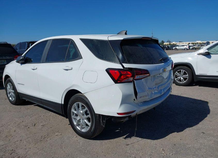 Photo 20 of 2024 Chevrolet Equinox FWD LS (VIN 3GNAXHEG0RL155546)