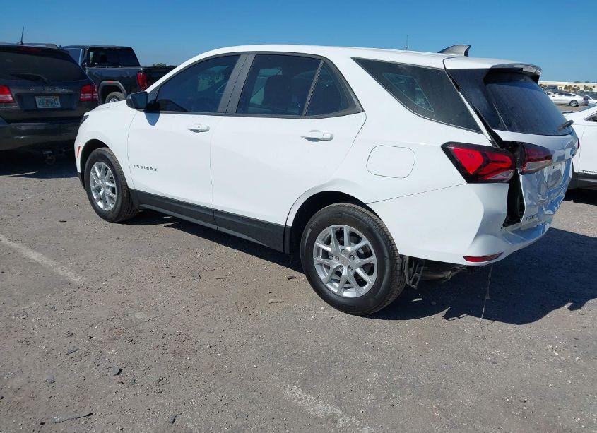 Photo 3 of 2024 Chevrolet Equinox FWD LS (VIN 3GNAXHEG0RL155546)