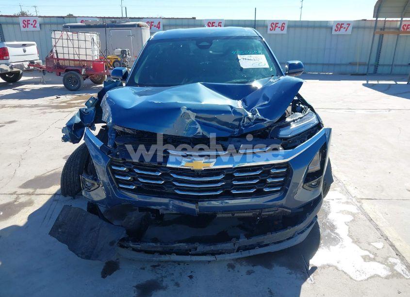 Photo 12 of 2025 Chevrolet Equinox FWD LT (VIN 3GNAXHEG0SL109110)