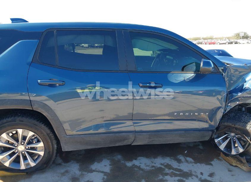 Photo 13 of 2025 Chevrolet Equinox FWD LT (VIN 3GNAXHEG0SL109110)