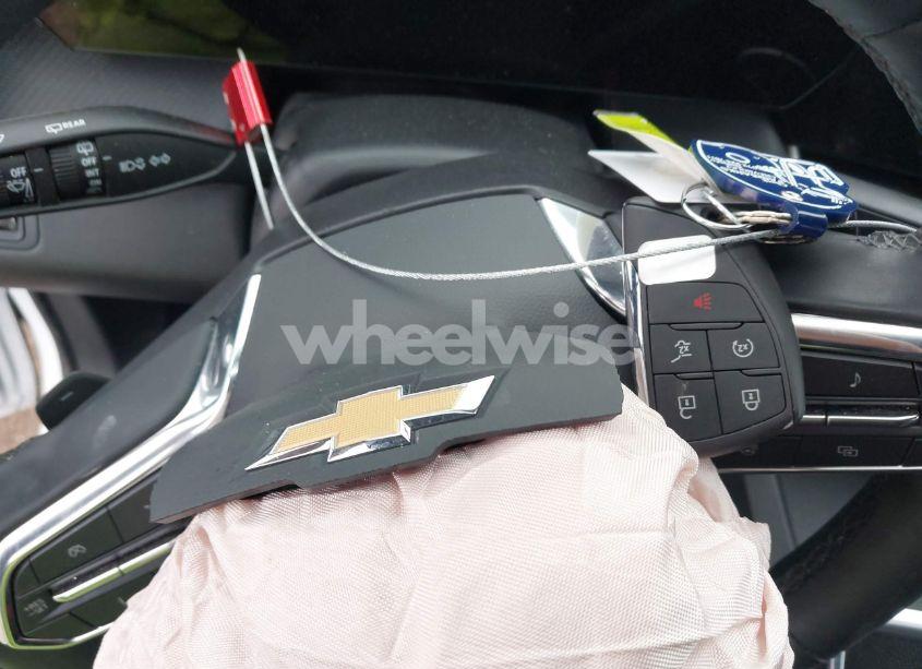 Photo 11 of 2025 Chevrolet Equinox FWD LT (VIN 3GNAXHEG0SL112587)