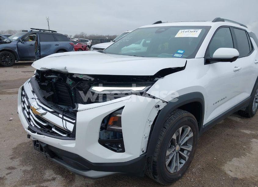 Photo 6 of 2025 Chevrolet Equinox FWD LT (VIN 3GNAXHEG0SL112587)