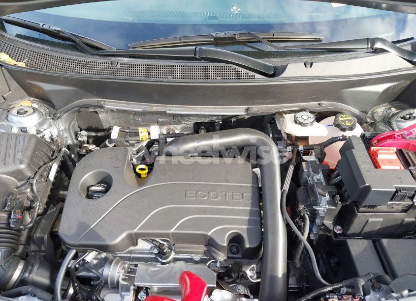 Photo 10 of 2025 Chevrolet Equinox FWD LT (VIN 3GNAXHEG0SL141748)