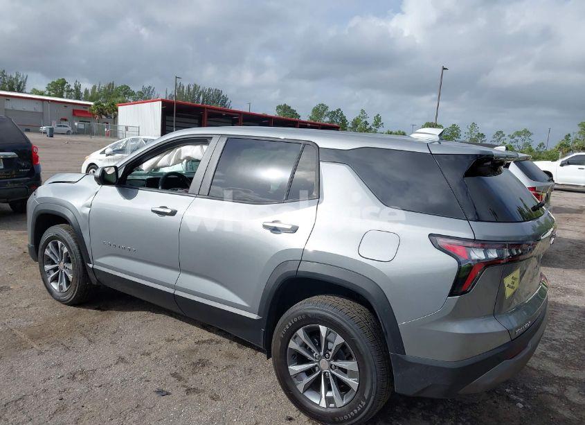 Photo 3 of 2025 Chevrolet Equinox FWD LT (VIN 3GNAXHEG0SL141748)