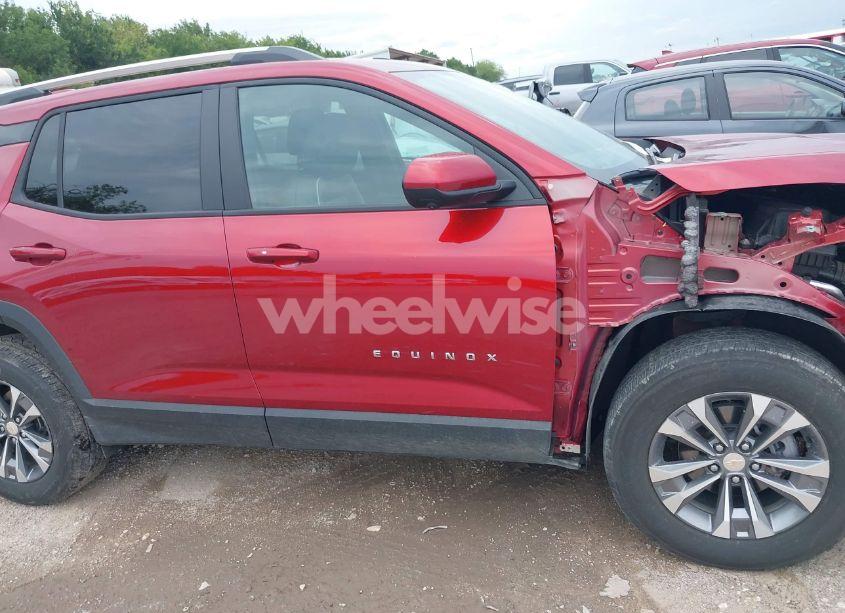 Photo 13 of 2025 Chevrolet Equinox FWD LT (VIN 3GNAXHEG0SL201530)