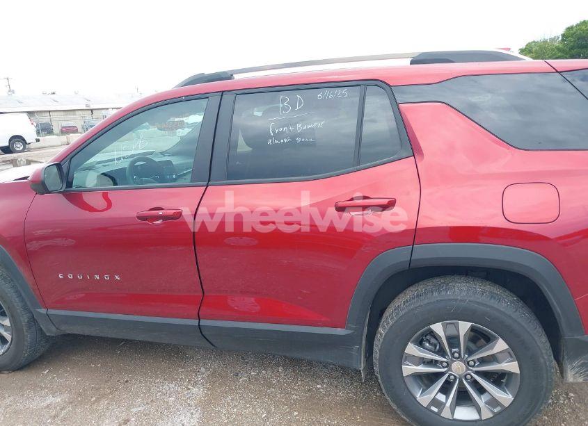 Photo 14 of 2025 Chevrolet Equinox FWD LT (VIN 3GNAXHEG0SL201530)