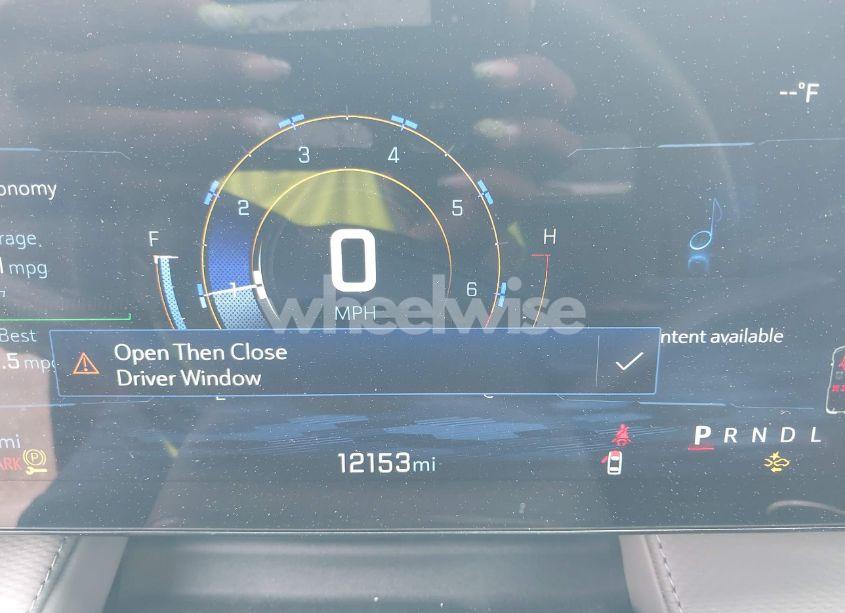Photo 15 of 2025 Chevrolet Equinox FWD LT (VIN 3GNAXHEG0SL201530)