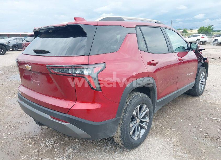 Photo 4 of 2025 Chevrolet Equinox FWD LT (VIN 3GNAXHEG0SL201530)